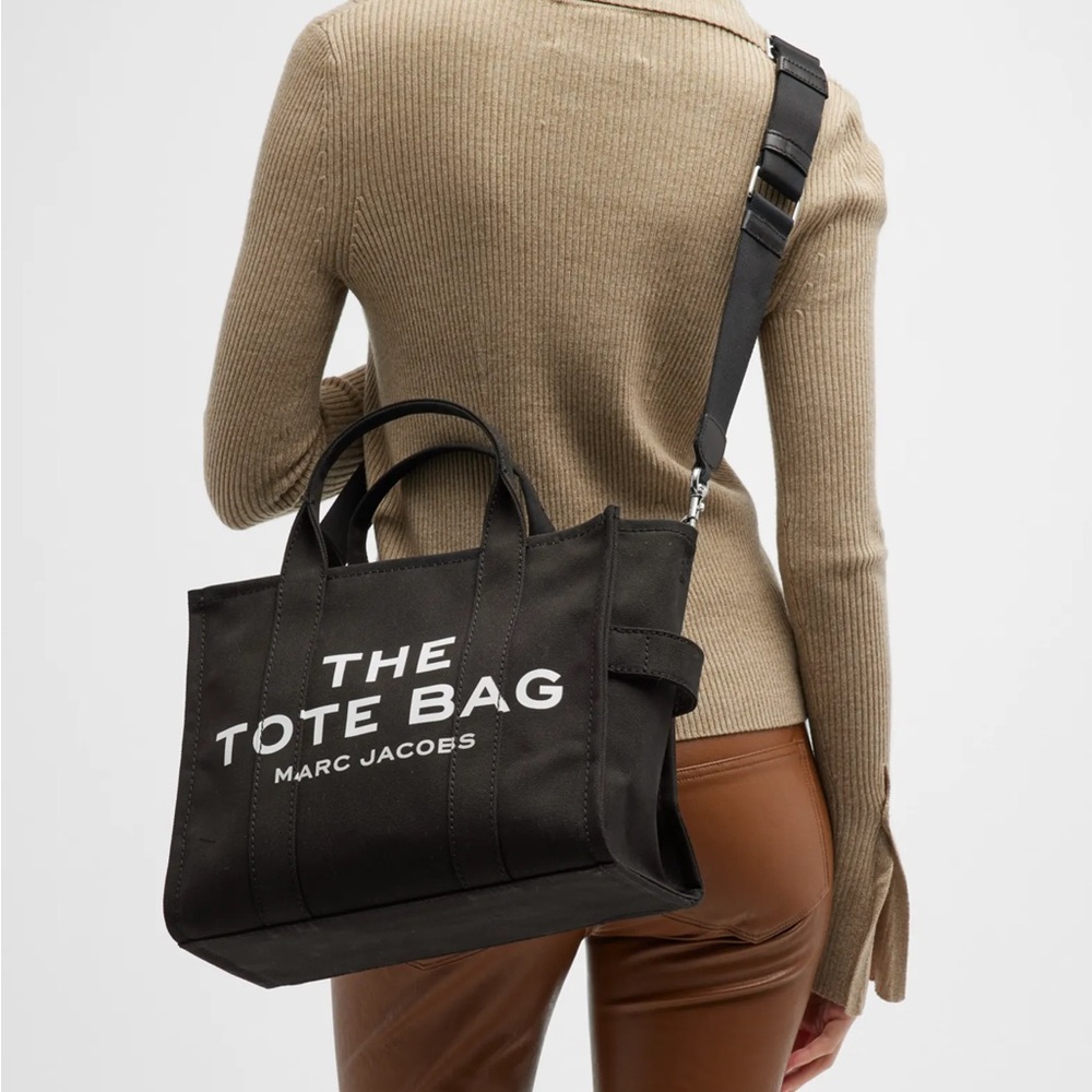 NEW Marc Jacobs The Tote Bag🎖️
